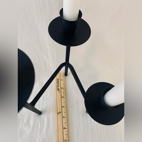 Elegant Black Metal Candle Holder with Candles - Picture 5 of 9